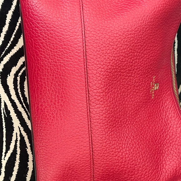 Kate Spade RED Cobble Hill Finley Pebble Leather Hobo Bag MSRP $348 Near MINT! - Picture 13 of 13